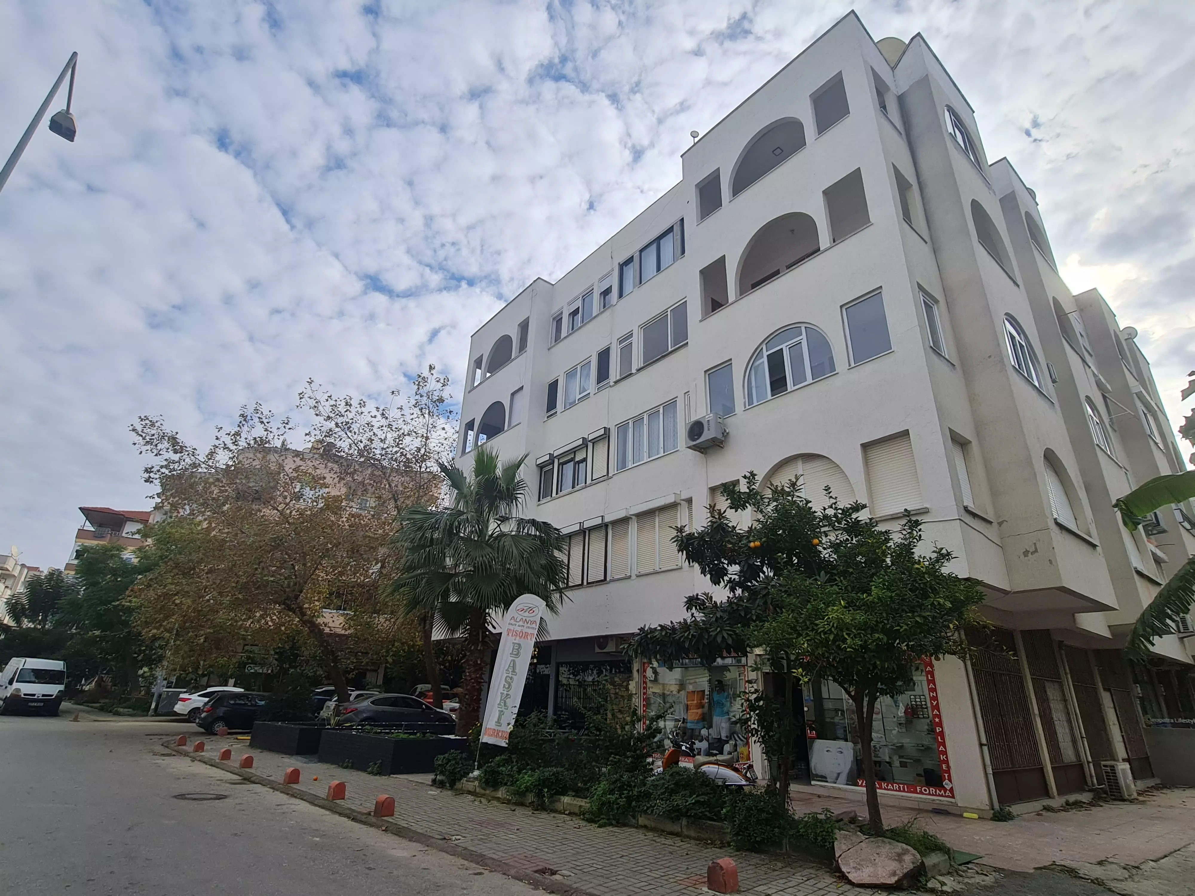 Qlistings - 2+1 HALIL TUNCER APT ALANYA Property Image