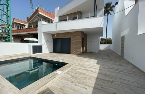 Contemporary Detached Villas with Private Pools in Villamartin, Alicante