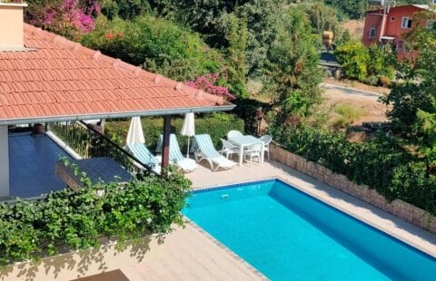 Charming 2-Bedroom Villa with Sea Views in Alanya, Tepe