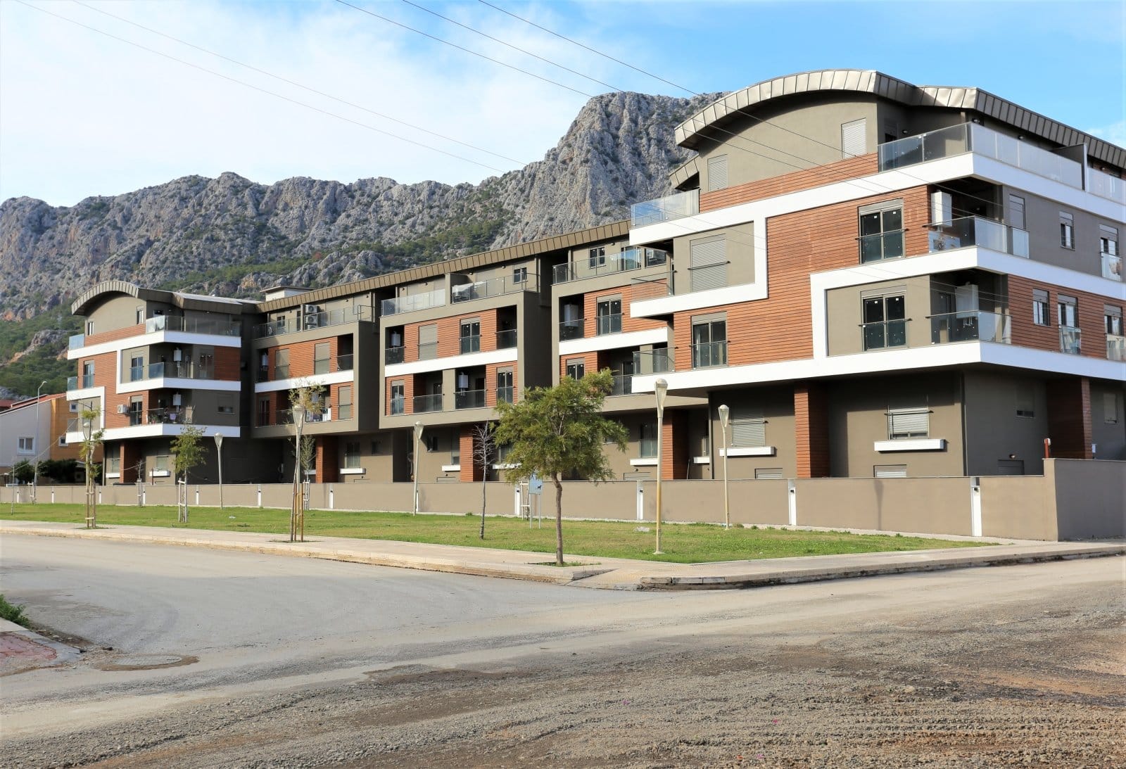 Qlistings - Brand-New Mountain-View Flats in Sarısu, Konyaaltı Property Image