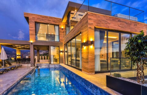 Luxurious Detached Villas with High Rental Income in Kalkan, Antalya