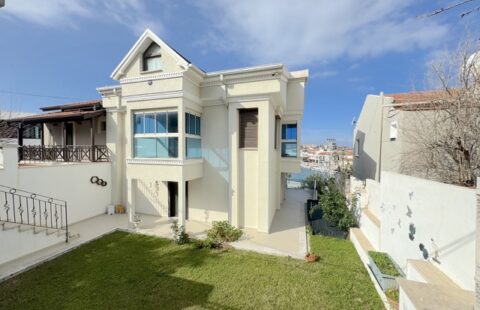Renovated Furnished Villa with Sea and Marina Frontage in Çeşme, İzmir