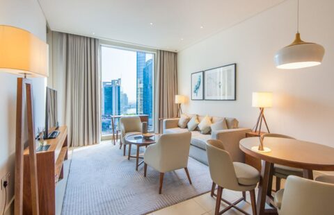 Scenic Views | Genuine Resale | High Floor | Lagoon View - Premium Dubai Location