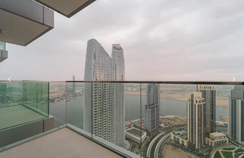 Beachfront Living | High Floor | Unparalleled Palm Views | Beachfront - Stunning Palm Views in Dubai