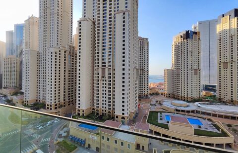 Scenic Views | Spacious Duplex | Sea and Dubai Eye View - Premium Dubai Location