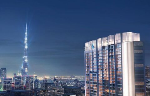Full Floor | Close to Metro | Burj Khalifa - Real Estate Opportunity in Dubai