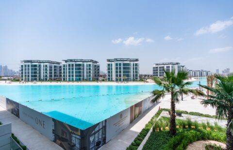 Beachfront Living | RESALE | Palm View | Spacious Layout - Stunning Palm Views in Dubai