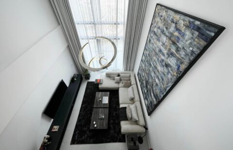 Fully Furnished | Luxurious Unit | Negotiable - Real Estate Opportunity in Dubai