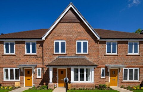 Surrey 3 Bedroom End Terrace Home For Sale in Cranleigh