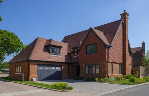 Luxury 5-Bedroom Detached Home for Sale in Hildenborough, Kent