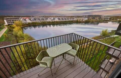 Waterside Apartment for Sale in Reading