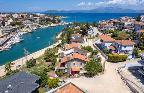 Houses for sale in Cesme Izmir