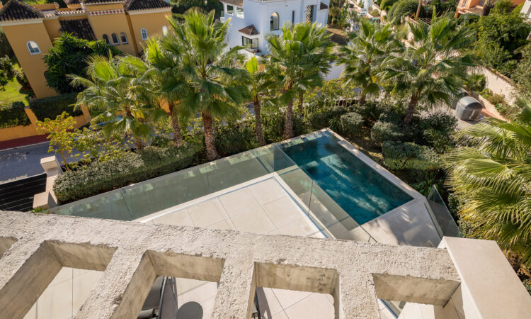 Houses for sale in Marbella Málaga in Málaga with 786 m² of space.