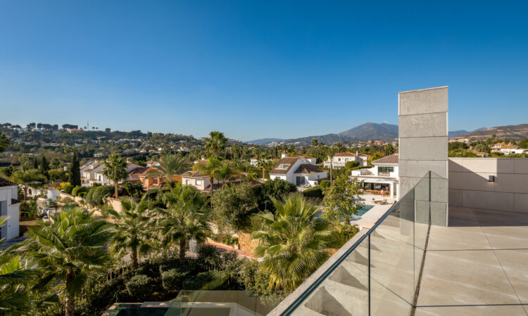 Houses for sale in Marbella Málaga in Málaga with 786 m² of space.