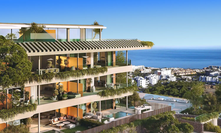 Apartments for sale in Fuengirola Málaga in Málaga with 196 m² of space.