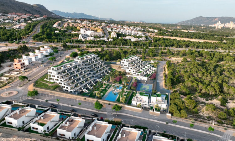 Apartments for sale in Finestrat Alicante in Alicante with 134 m² of space.
