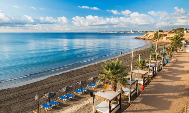 Apartments for sale in Orihuela Alicante in Alicante with 88 m² of space.