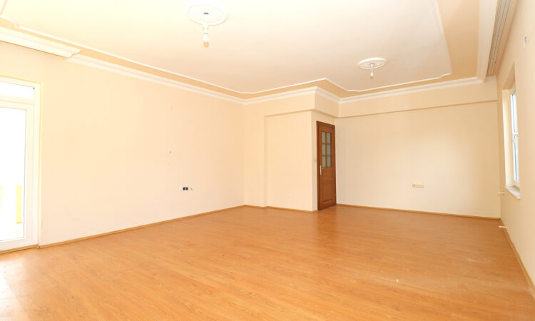 Houses for sale in Dosemealti Antalya in Antalya with 330 m² of space.