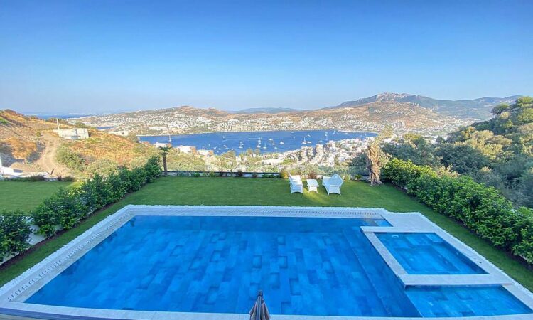 Houses for sale in Bodrum Mugla in Muğla with 300 m² of space.