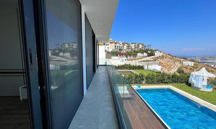 Houses for sale in Bodrum Mugla in Muğla with 300 m² of space.