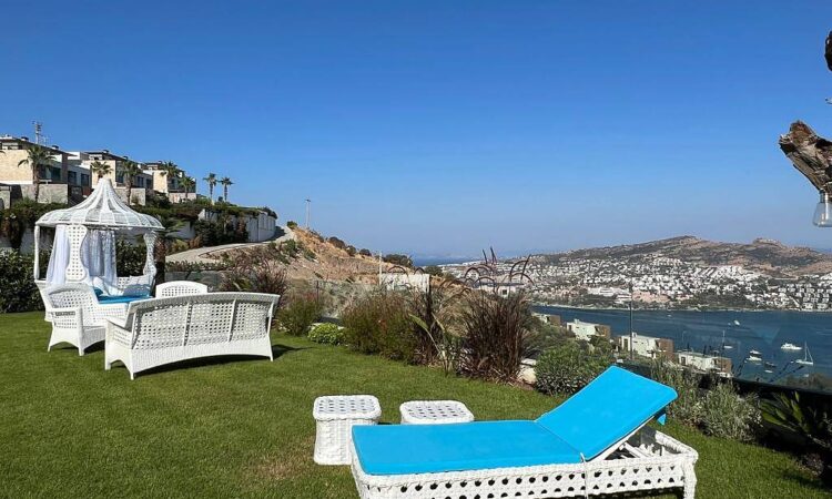 Houses for sale in Bodrum Mugla in Muğla with 300 m² of space.