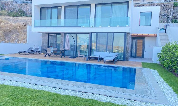 Houses for sale in Bodrum Mugla in Muğla with 300 m² of space.