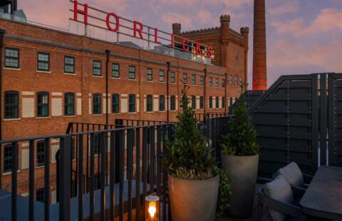 Berkshire 2-Bedroom Apartment for Sale in Slough