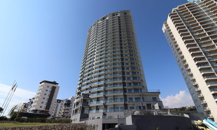 Apartments for sale in Erdemli Mersin in Mersin with 98 m² of space.