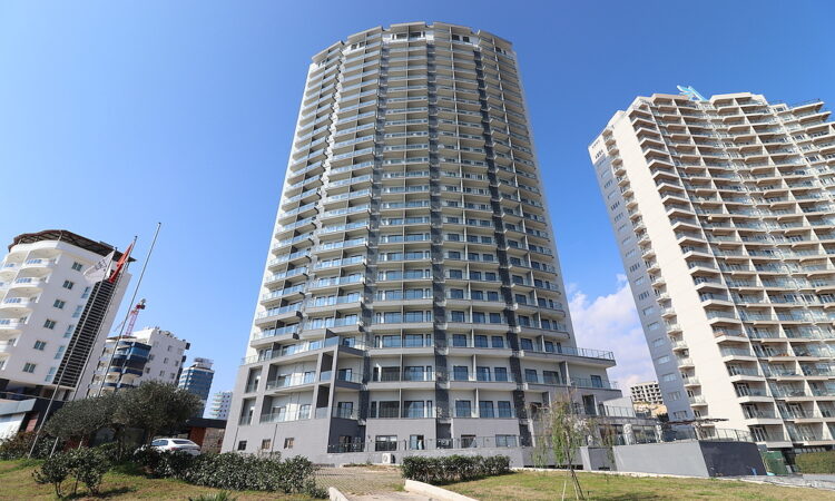 Apartments for sale in Erdemli Mersin in Mersin with 98 m² of space.