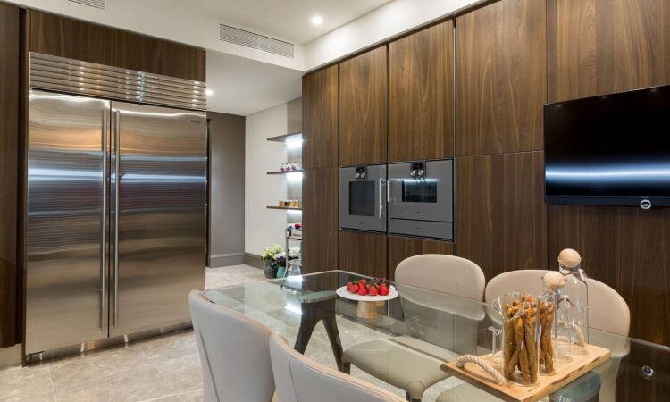 Apartments for sale in Bakirkoy Istanbul in İstanbul with 85 m² of space.