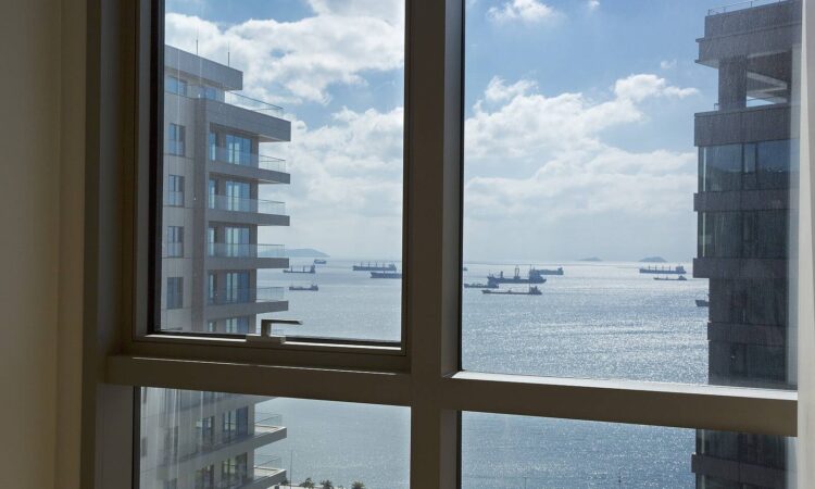 Apartments for sale in Bakirkoy Istanbul in İstanbul with 85 m² of space.