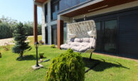 Houses for sale in Karamursel Kocaeli in Kocaeli with 356 m² of space.
