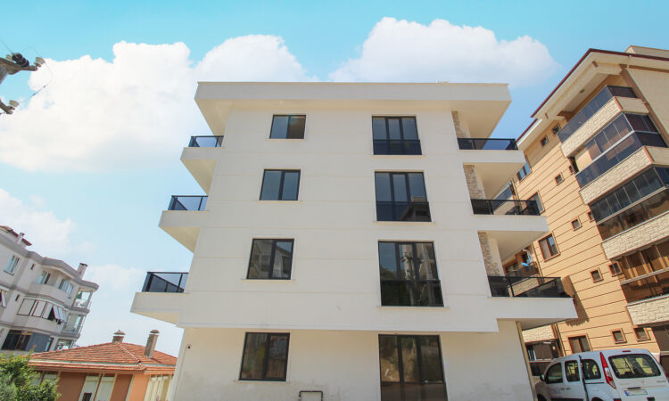 Apartments for sale in Armutlu Yalova in Yalova with 140 m² of space.