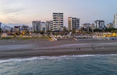 Apartments for Sale Near the Beach in Konyaaltı