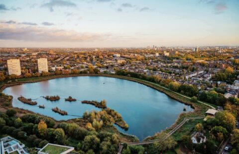 Contemporary 2-Bedroom Apartment in Finsbury Park, London