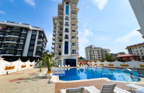 Spacious 4+1 Apartment with Terrace in Mahmutlar, Alanya