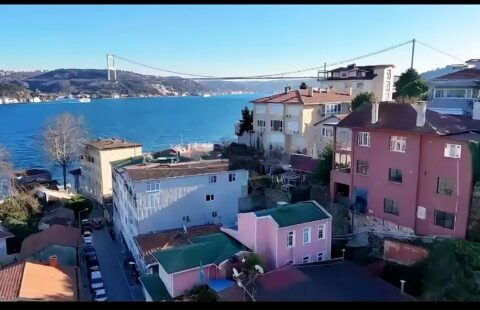 Fully Renovated Building with Stunning Bosphorus Views in Sarıyer, İstanbul