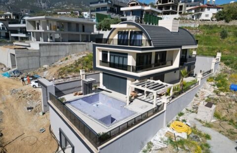 Luxury Sea View Villa with Private Pool in Kargicak, Alanya