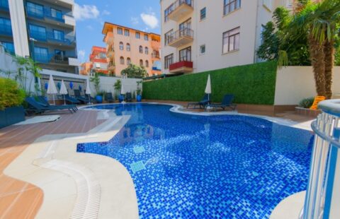 Elegant and Spacious 2+1 Apartment in the Heart of Cleopatra, Alanya