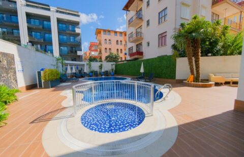 Spacious and Luxurious 4+1 Apartment in Alanya – Cleopatra Area
