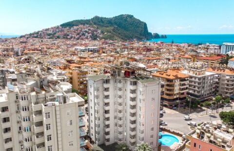 Modern Apartments for Sale in Alanya Center with Cable Car View