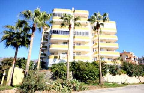 Modern and Spacious 2+1 Furnished Apartment in the Heart of Mahmutlar with Enclosed Balconies