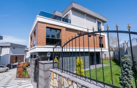 Spacious Villas in a Quiet Area of Başakşehir, İstanbul