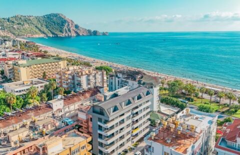 Luxurious Furnished Penthouse with Full Sea View in Alanya Cleopatra