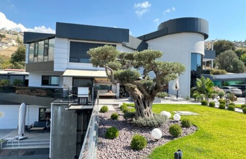 Exquisite 5-Bedroom Luxury Villa in Kargicak, Alanya, and Spacious Grounds