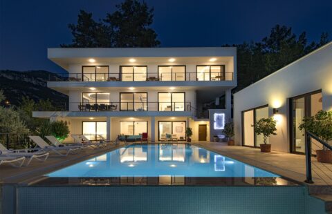 Spacious 6-Bedroom Seafront Villa in Fethiye with Panoramic Views