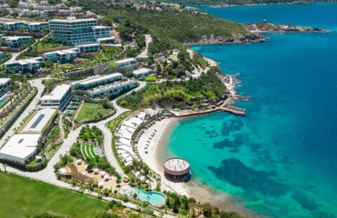 Exclusive Hotel-Style Villas by the Sea in Bodrum