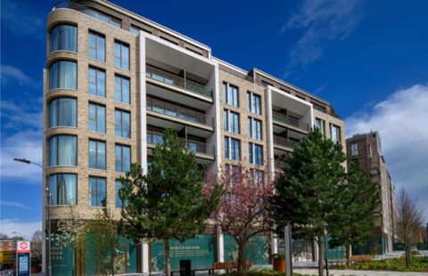 Contemporary 1-Bedroom Apartment in Fulham, London