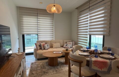 Elegant and Fully Furnished 2-Bedroom Apartment in the Heart of Alanya – Just 120m from the Beach