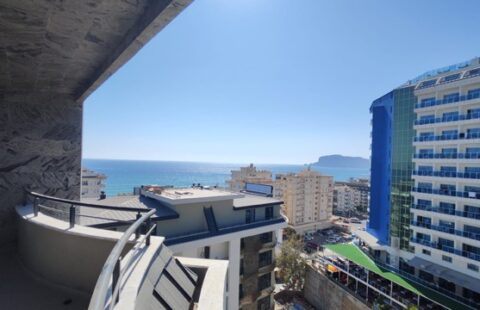 Modern 2+1 Duplex Apartment in Tosmur – Luxurious Living Just 120 Meters from the Beach